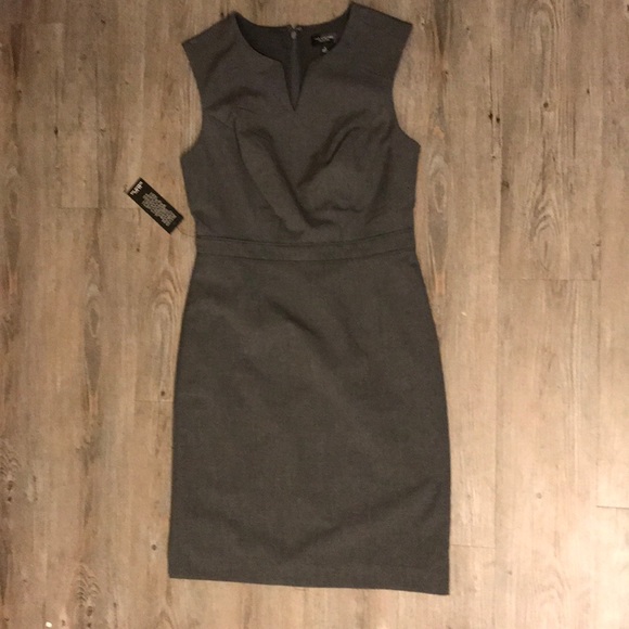 The Limited Sleeveless Dress - Picture 2 of 4